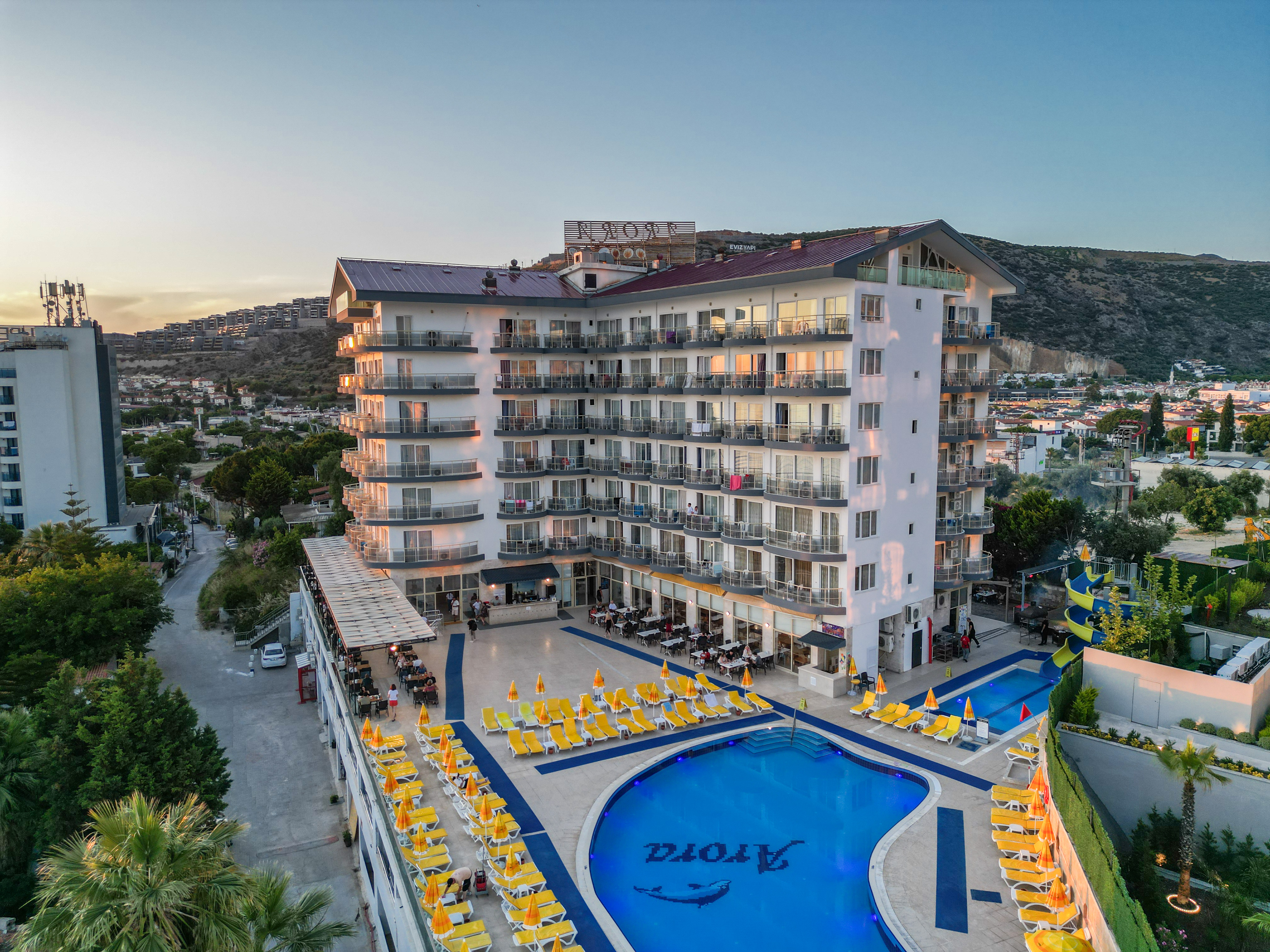 Arora Hotel